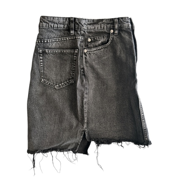 H&M Denim Skirt - Picture 3 of 6